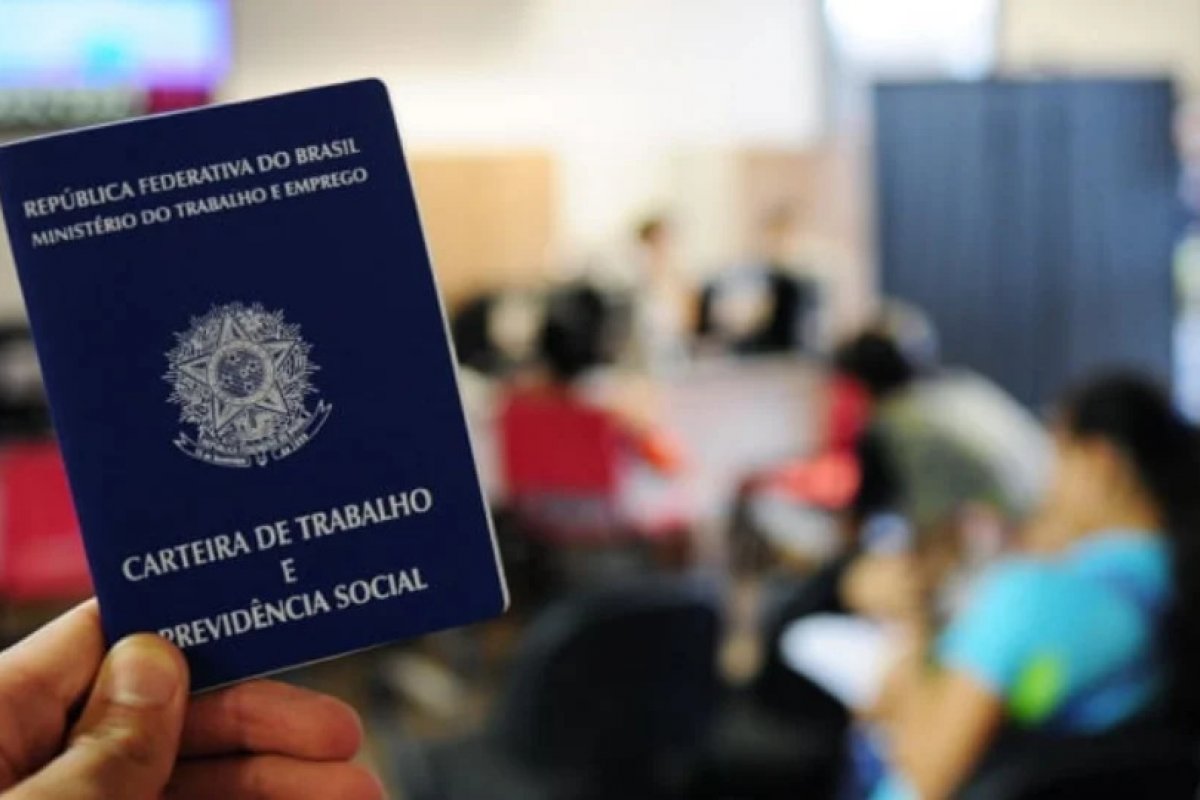 SineBahia divulga vagas de emprego disponíveis para esta segunda-feira (16)