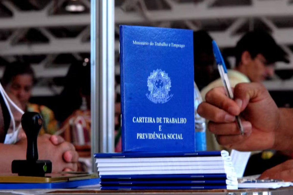 STF decide que contrato intermitente, criado na reforma trabalhista, é constitucional
