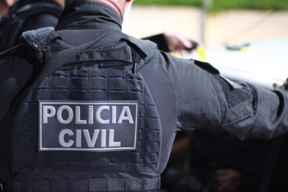 Dois homens são detidos em flagrante suspeitos de tráfico de drogas na Bahia