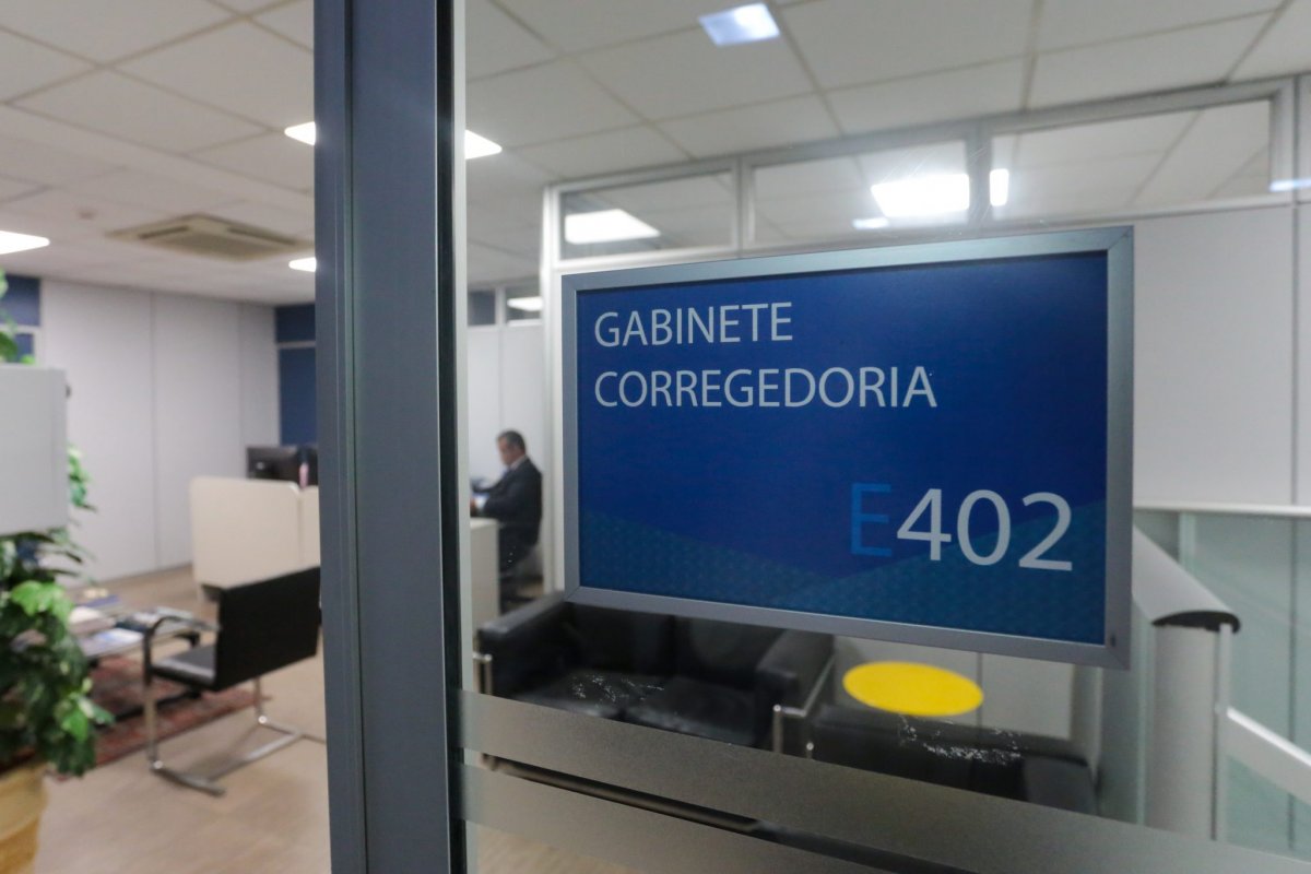 Juiz é afastado por suspeita de corrupção em Mato Grosso