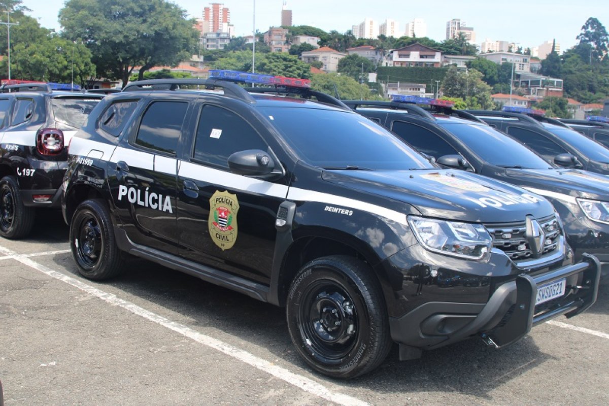 Delegado é afastado de setor de inteligência da Polícia Civil de SP após Corregedoria apreender imóveis de R$ 400 mil não declarados