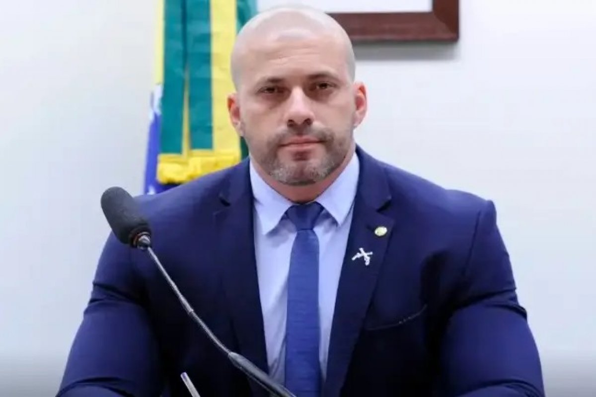 Daniel Silveira é preso pela Polícia Federal após descumprir medida de liberdade condicional