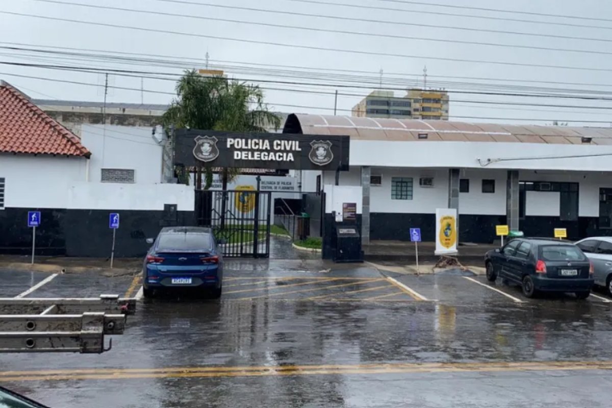 Criança  é expulsa de casa pela mãe após denunciar padrasto por abuso em GO