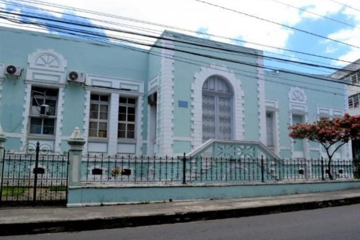 Maternidade Climério de Oliveira abre inscrições para cadastro de doulas autônomas