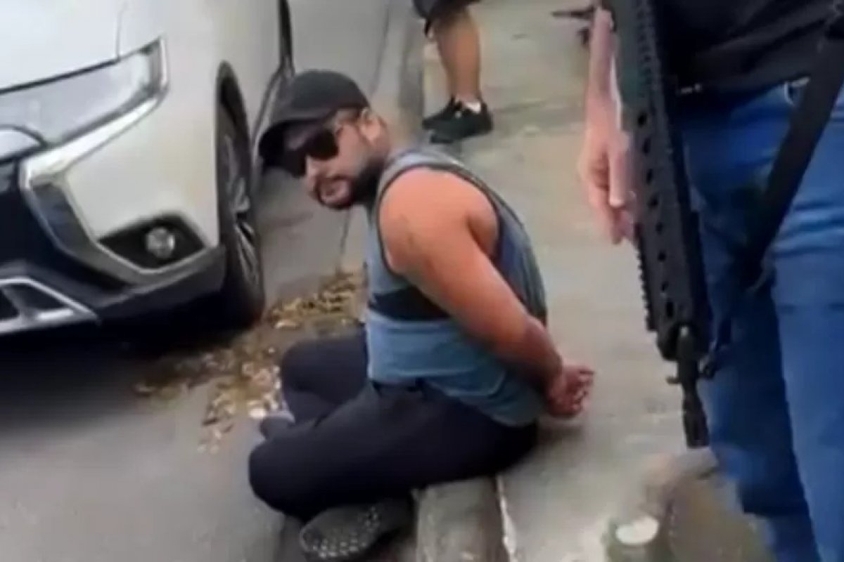 Homem é preso com 180 mil cartões clonados; suspeito tinha 'curso' para ensinar golpes