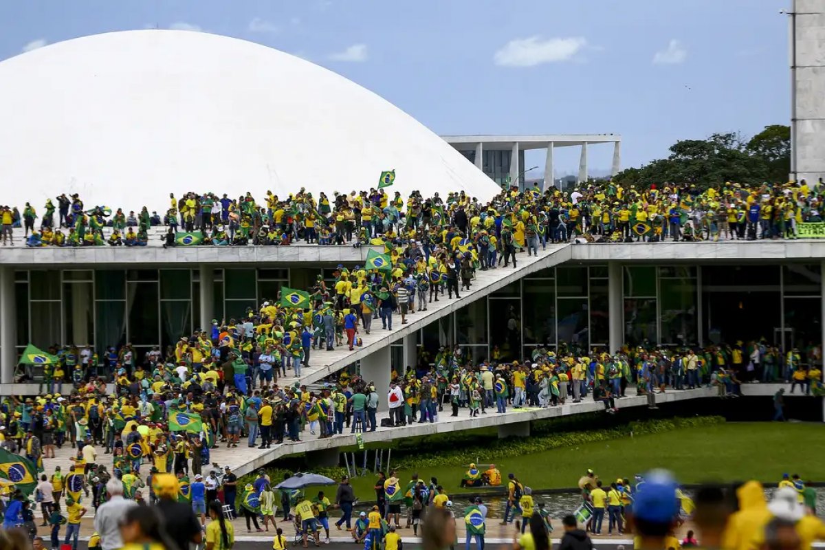 Dois anos depois, 8 de janeiro é desaprovado por 86% dos brasileiros, aponta Quaest 