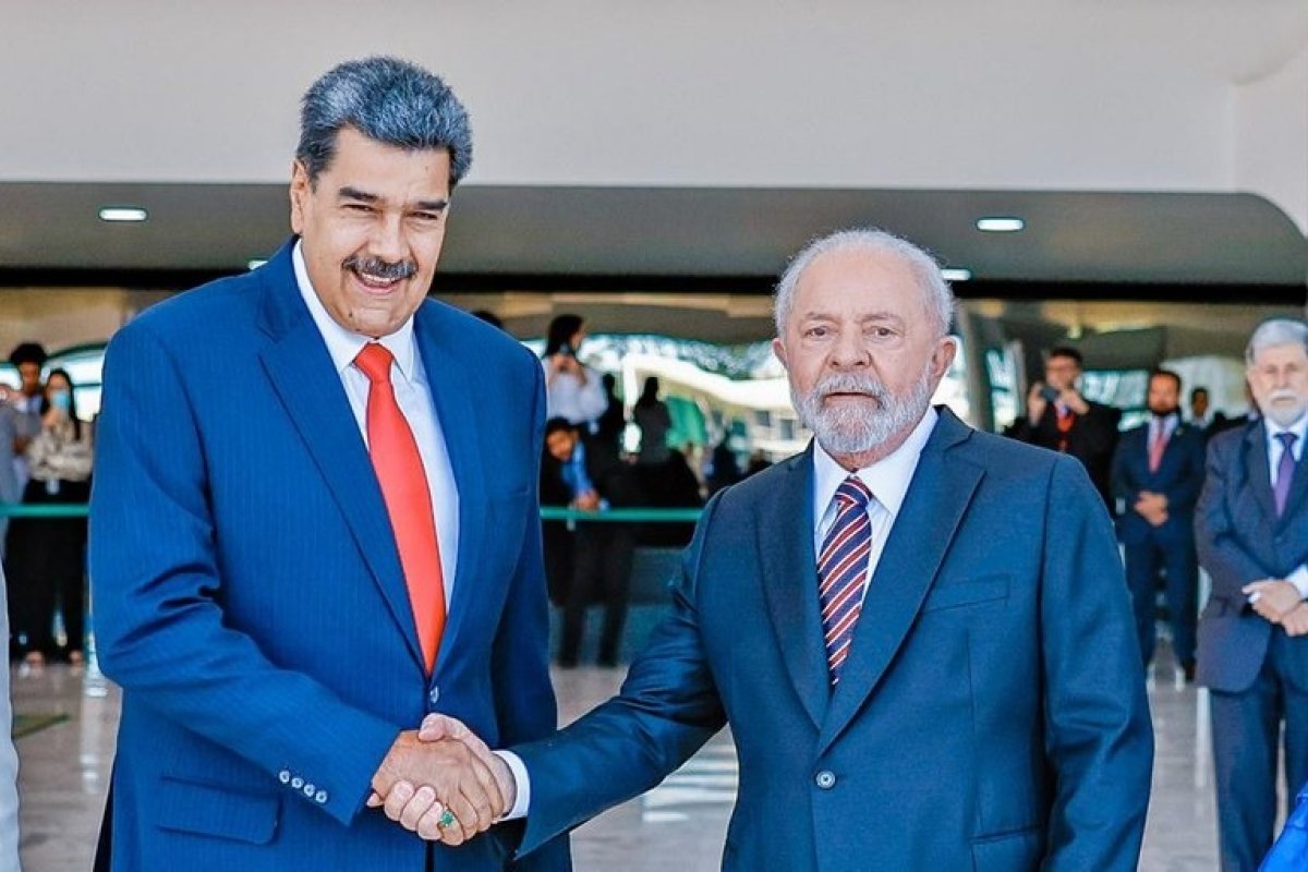 Brasil recebe convite para posse de Maduro a três dias da cerimônia