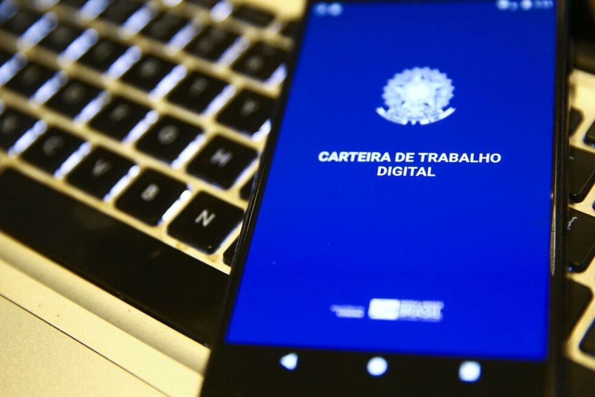 SineBahia divulga vagas de emprego disponíveis para esta quinta-feira (9)