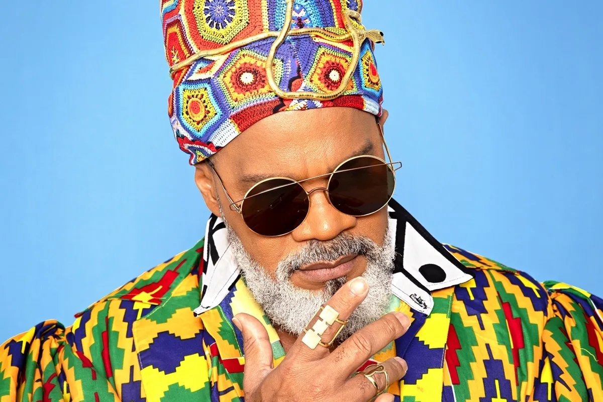 Carlinhos Brown anuncia desfile no bloco Timbalada em celebração aos 40 anos do Axé Music 