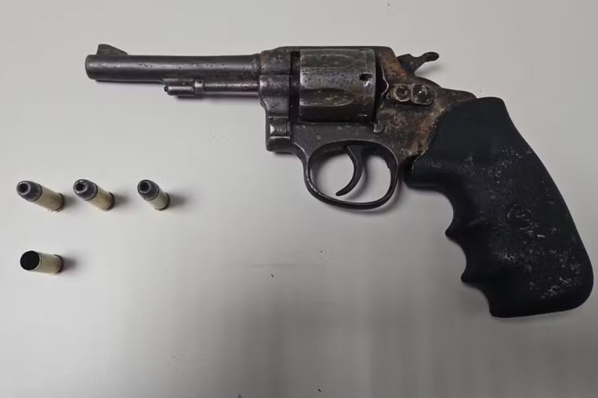 Homem é baleado na cabeça após reagir a uma tentativa de assalto em Feira de Santana 