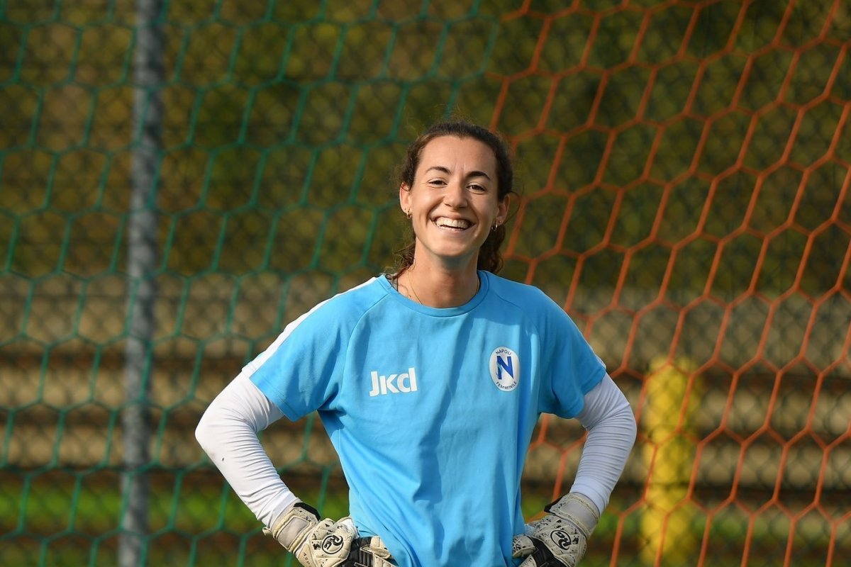 Goleira italiana deixa o Santos e denuncia casos de abusos no clube 