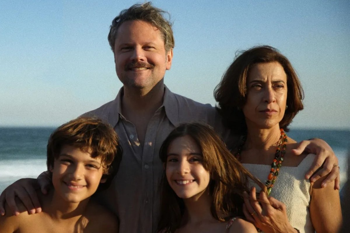 Fernanda Torres e 'Ainda estou aqui' são indicados ao Oscar como Melhor Atriz e Melhor Filme; esta é a 1º vez do Brasil na categoria principal da premiação