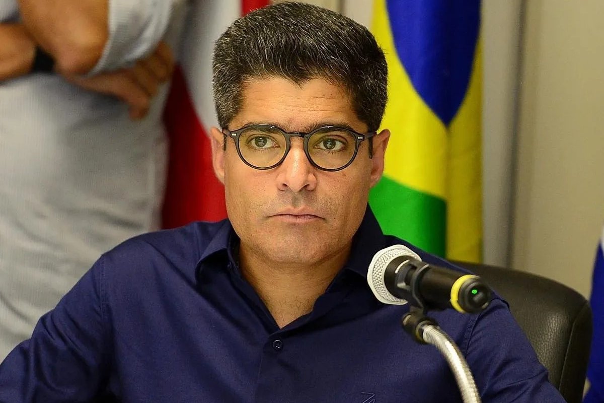 Em meio à Operação Overclean, Conselho do União Brasil pede ao MPF que investigue contas de instituto presidido por ACM Neto