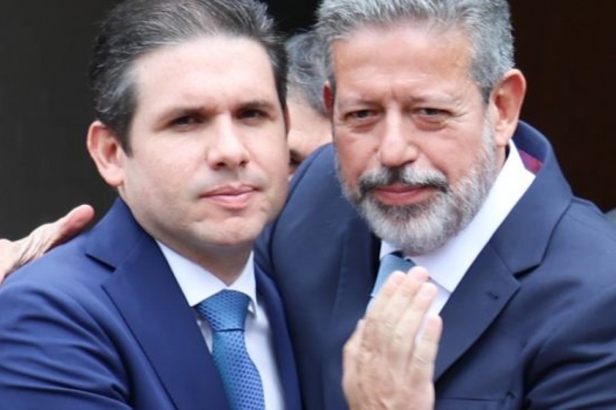 Prestes a assumir presidência da Câmara, Hugo Motta atua para emplacar Lira em ministério de Lula 