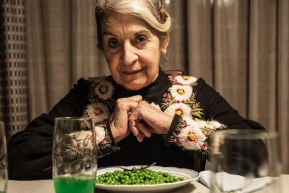 Atriz Amélia Bittencourt morre aos 86 anos