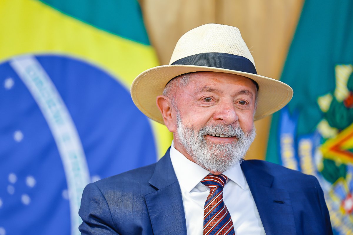 Vídeo: "Não adianta pedir anistia antes do julgamento", diz Lula no Japão