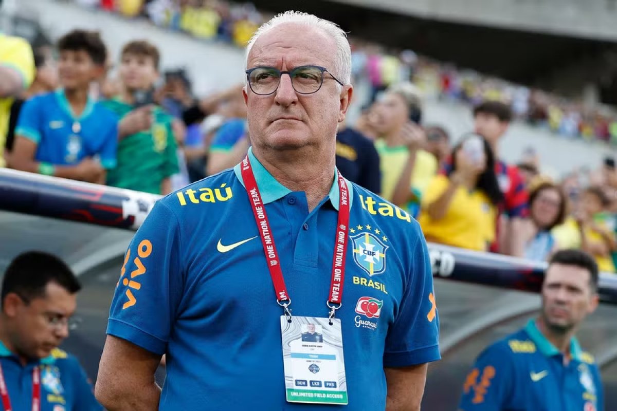 CBF oficializa demissão de Dorival Júnior na Seleção Brasileira
