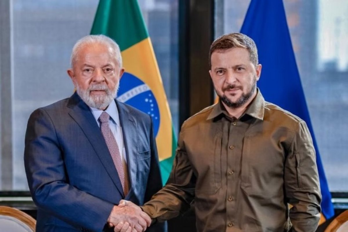 Lula anuncia conversa com Zelensky e defende mediação para a paz na Ucrânia
