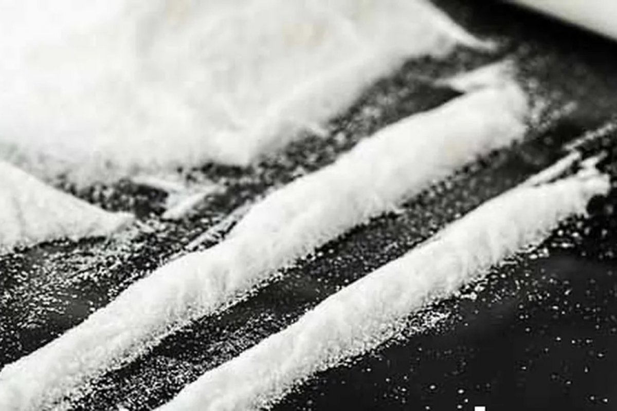 Facções brasileiras adotam troca de cocaína por ecstasy para driblar rastreamento, diz relatório