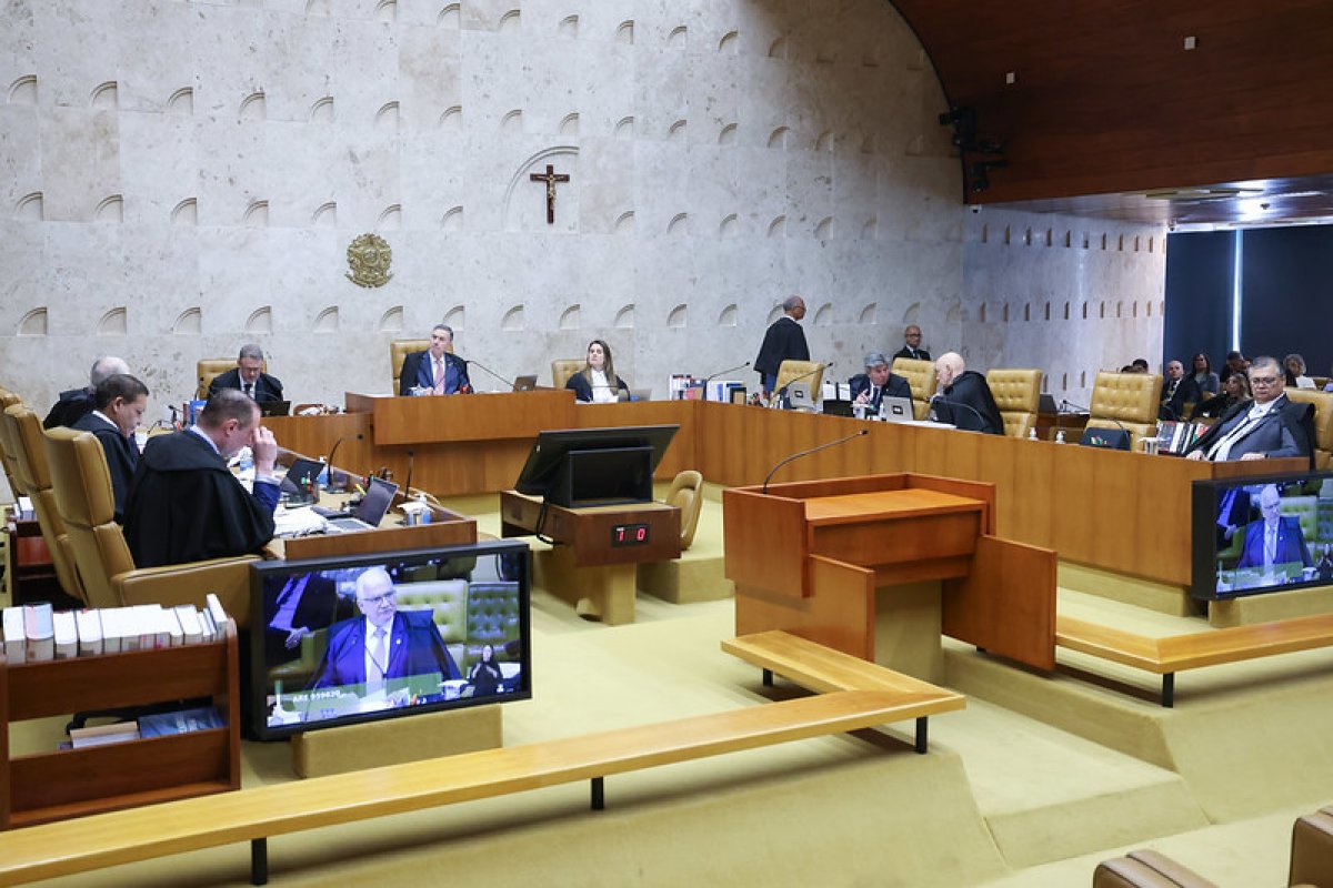STF conclui julgamento e decide que é ‘inadmissível’ revista íntima vexatória em presídios