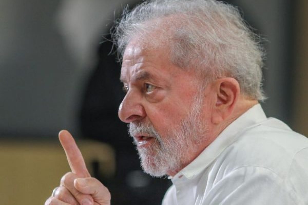 Pesquisa Datafolha: desaprovação de governo Lula cai, mas continua 9% a frente da aprovação