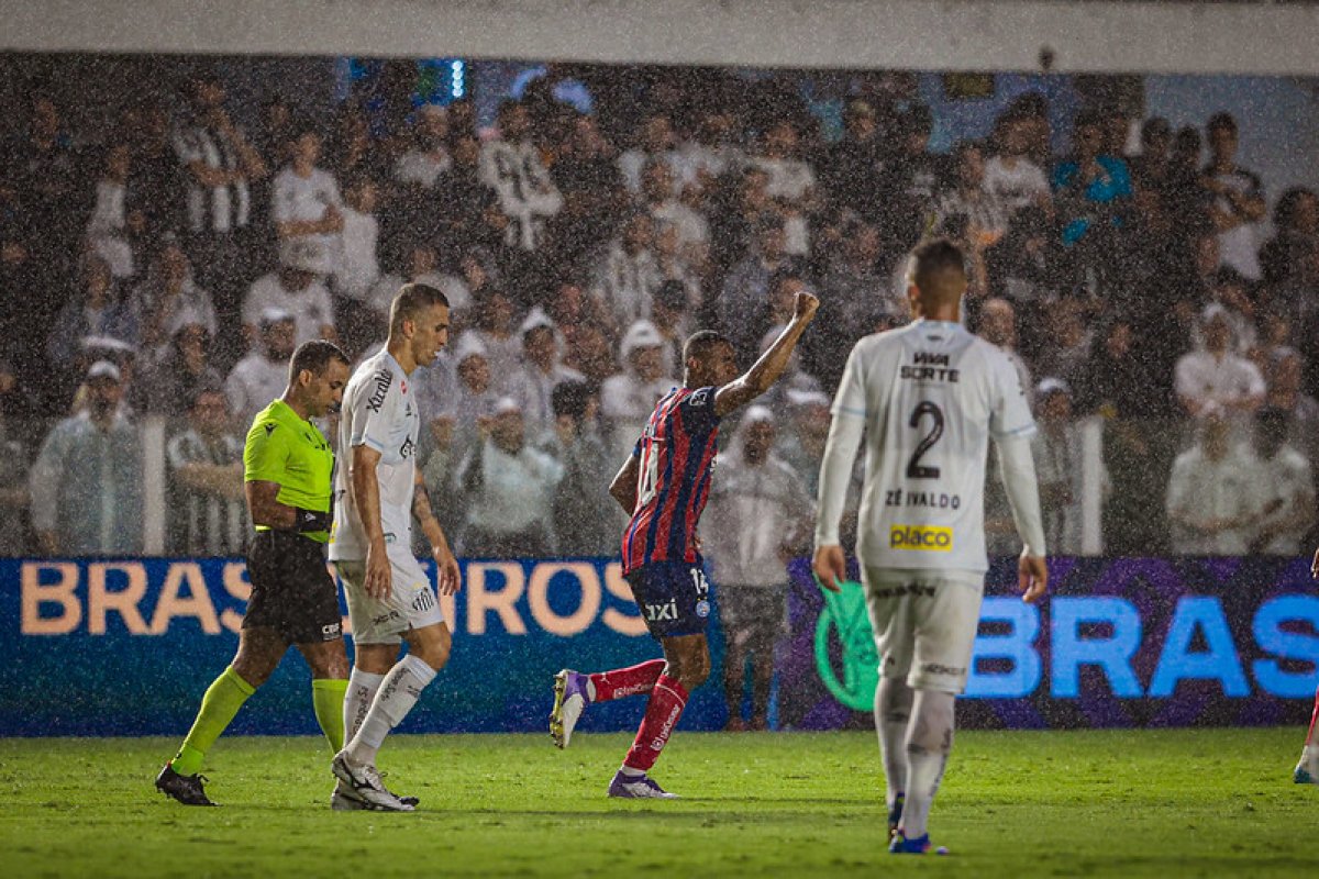 Vídeo: Bahia arranca empate com Santos no Brasileirão; confira os gols do Tricolor