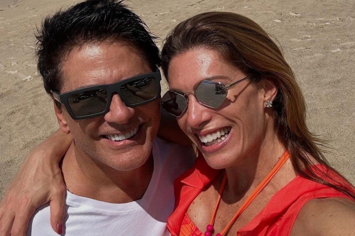 Elaine Mickely e Cesar Filho escolhem a Bahia para celebrar os 25 anos de casados! 