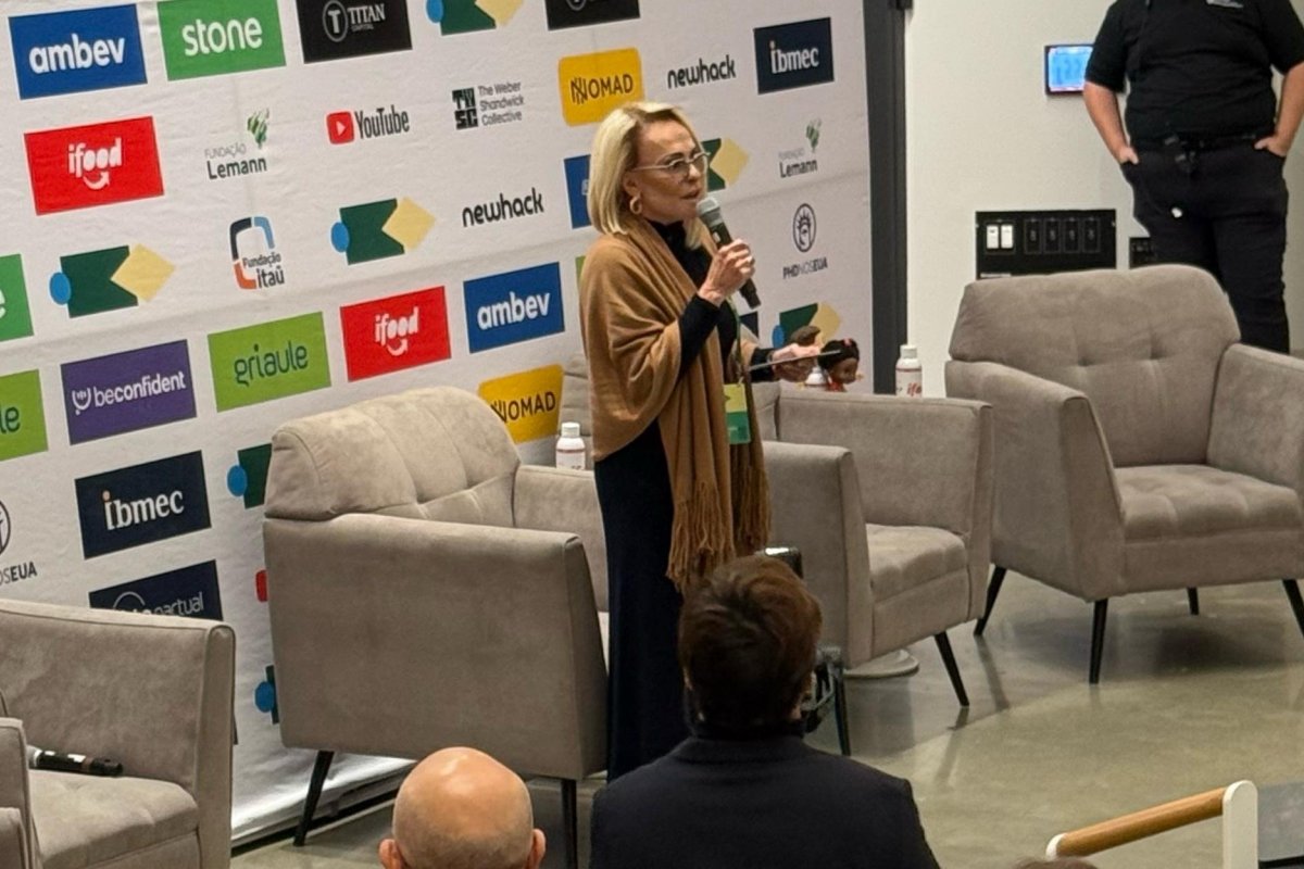 Ana Maria Braga participa de conferência em Harvard! 