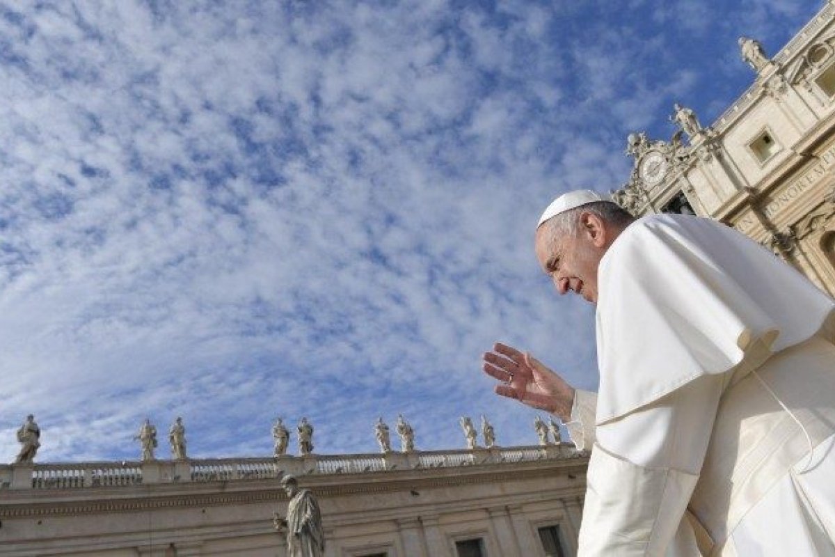 Funeral do papa Francisco deve ocorrer entre sexta e domingo 