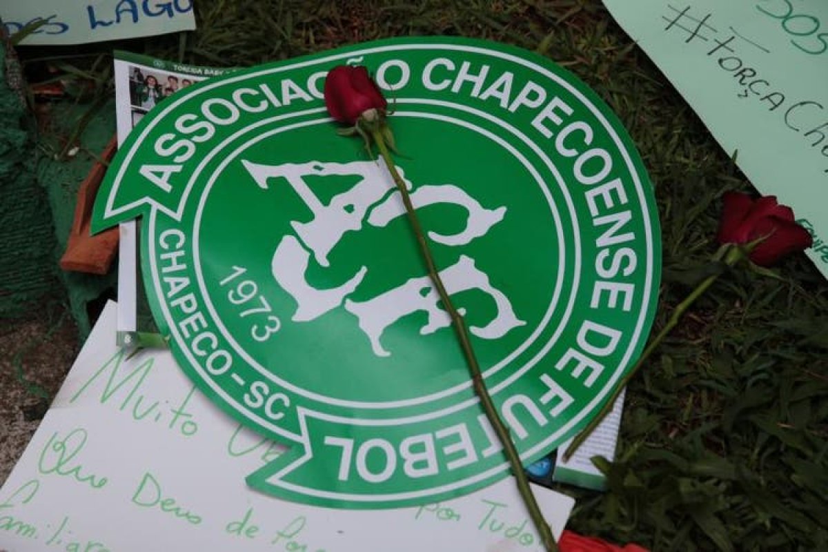 MPF pede US$ 300 milhões de indenização por acidente com a Chapecoense 