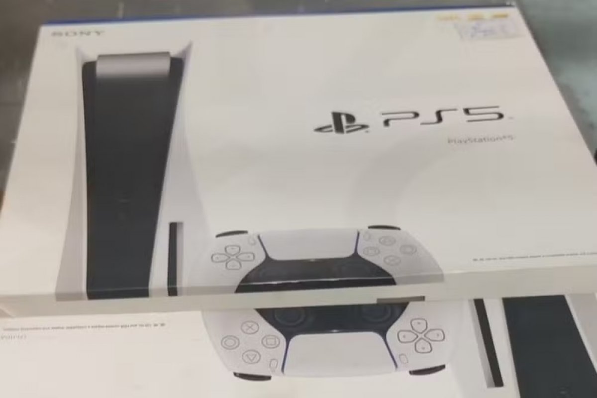 Leilão da Receita Federal tem Playstation 5 por R$ 800 e outros itens; confira 