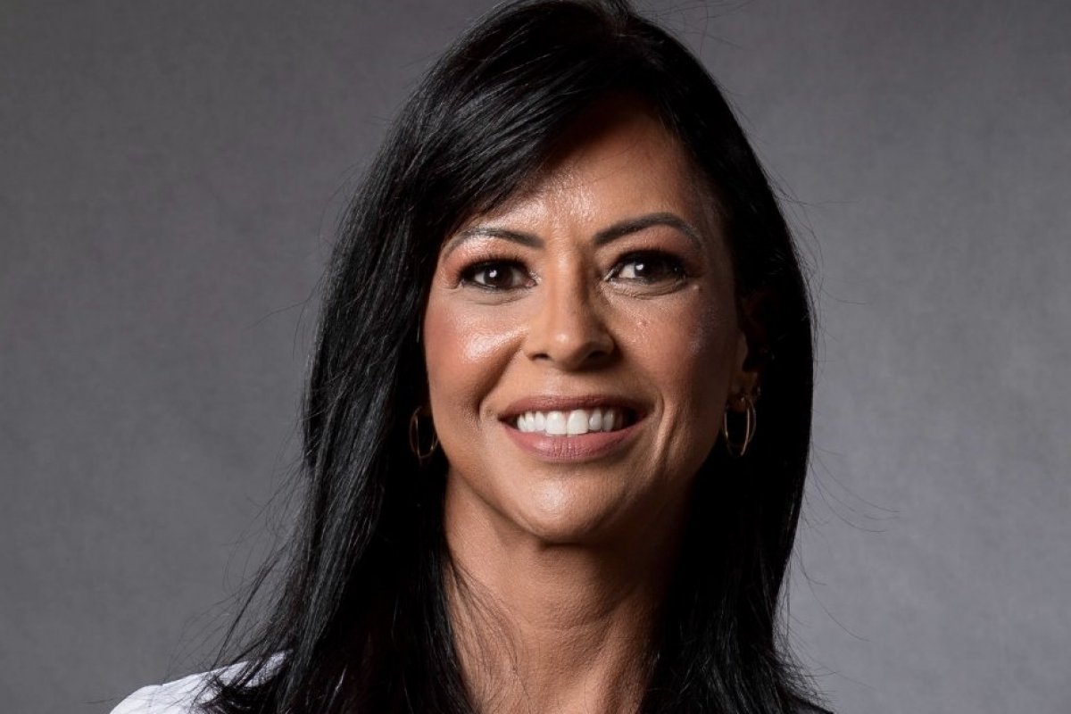 Inspirada por série da Netflix, oncologista Renata Cangussu alerta sobre os riscos de tratamentos alternativos contra o câncer! 