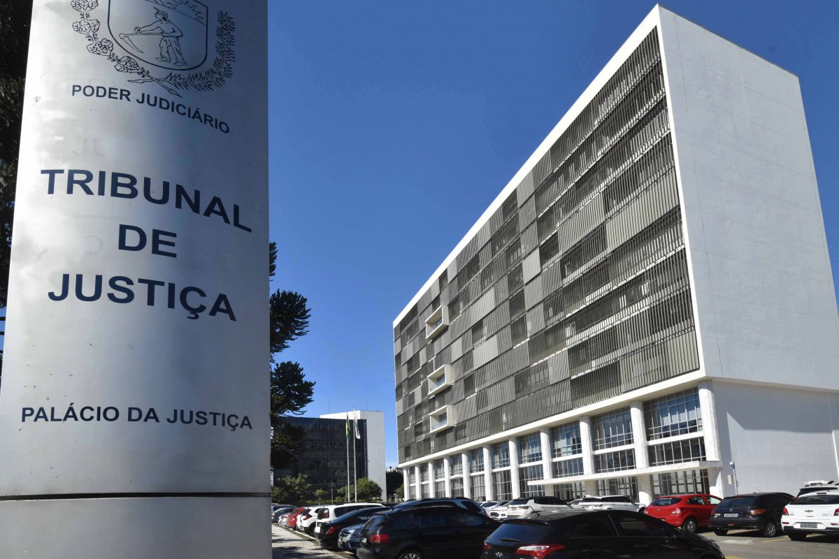 Justiça do Paraná nega recurso feito com inteligência artificial que inventou 43 jurisprudências