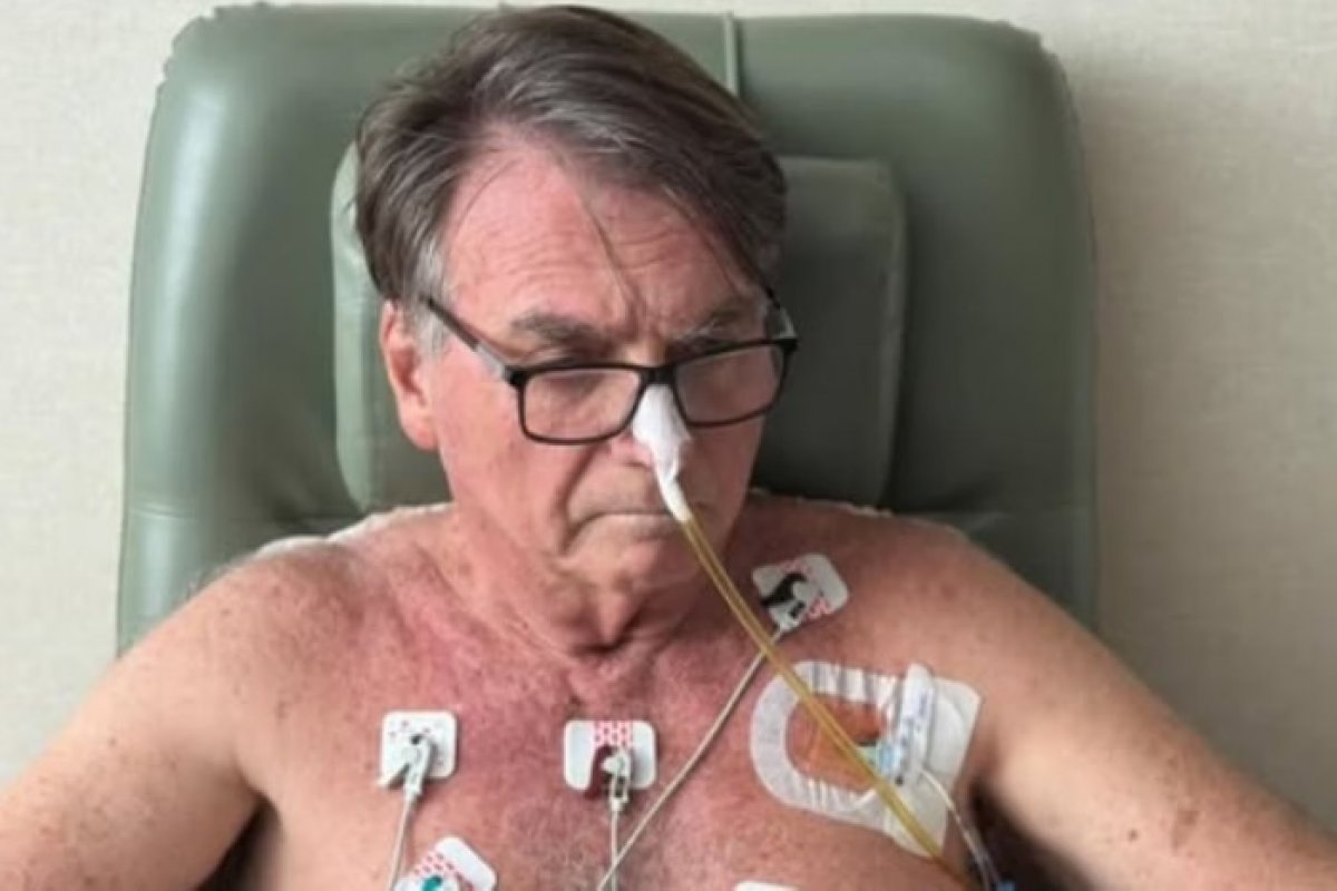 Vídeo: Na UTI, Bolsonaro convoca apoiadores para manifestação por anistia em Brasília 