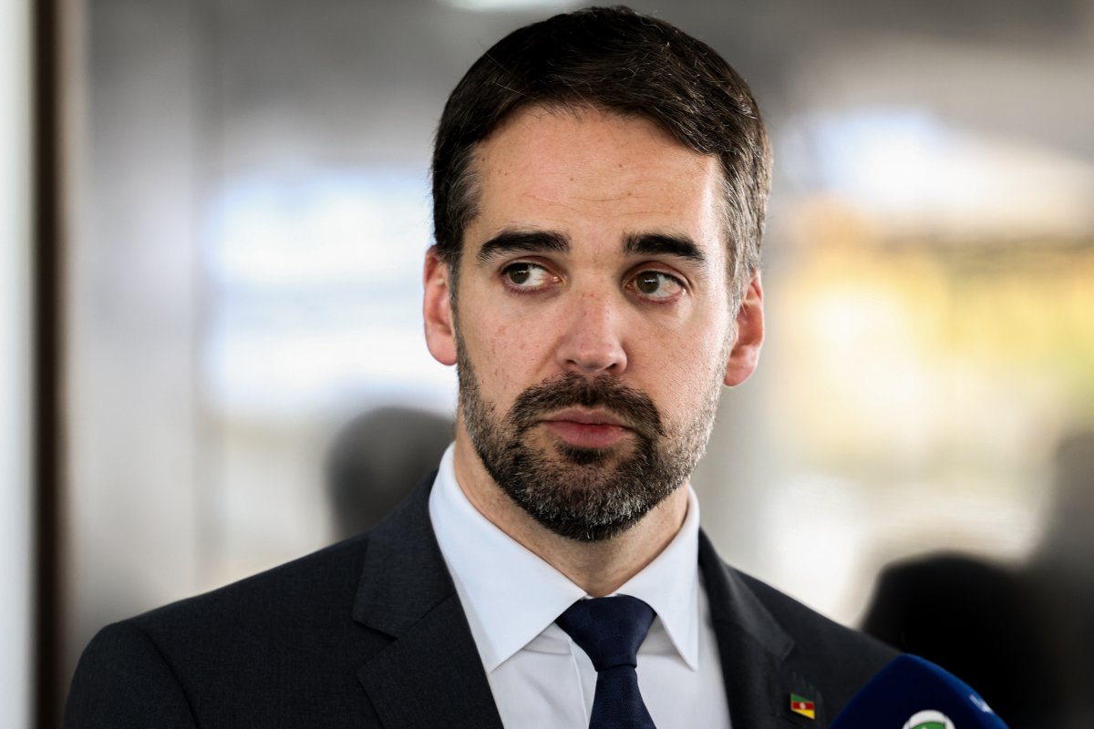 Executiva do PSDB aprova por unanimidade autorização para fusão com Podemos