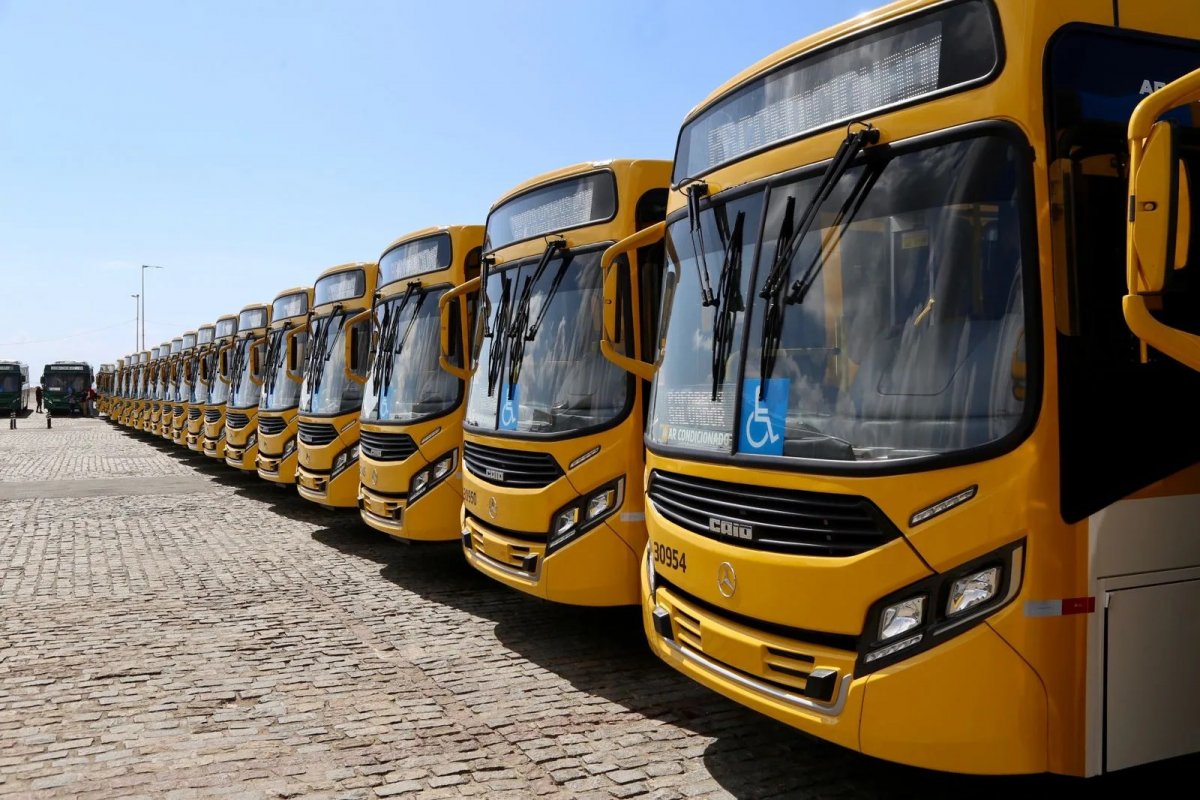 Rodoviários na capital atrasarão saídas das garagens na manhã desta quarta-feira (30)