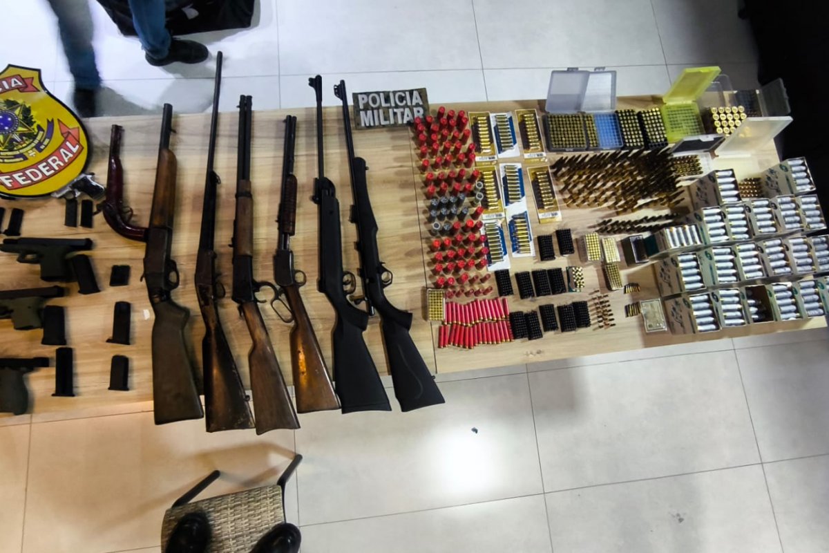 BA: foragido da justiça é detido e onze armas são apreendidas durante operação