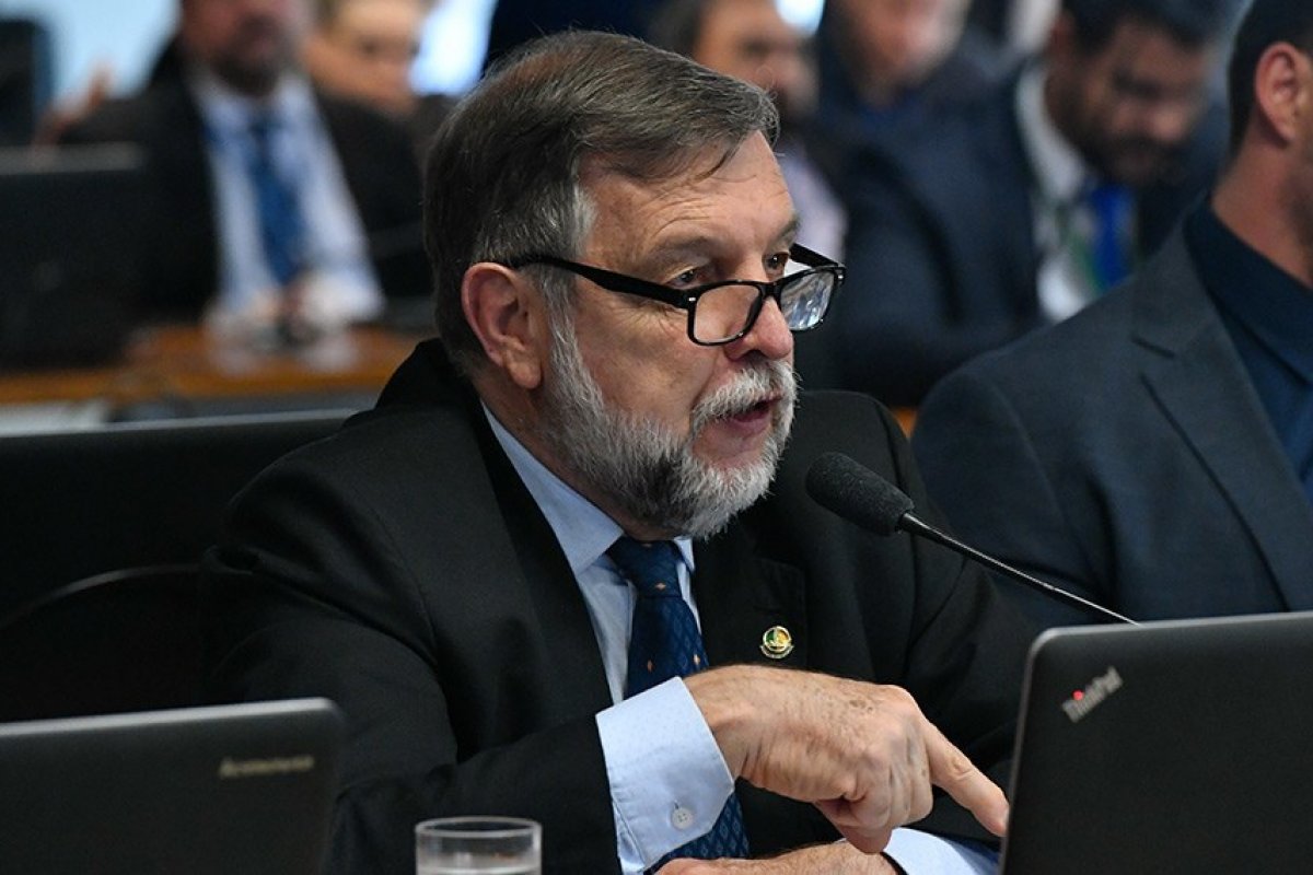 Senado aprova prazo de até 30 dias para pagamento do salário-maternidade pelo INSS