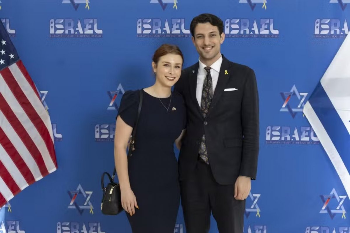 Casal de funcionários da Embaixada de Israel nos EUA é morto em ataque a tiros
