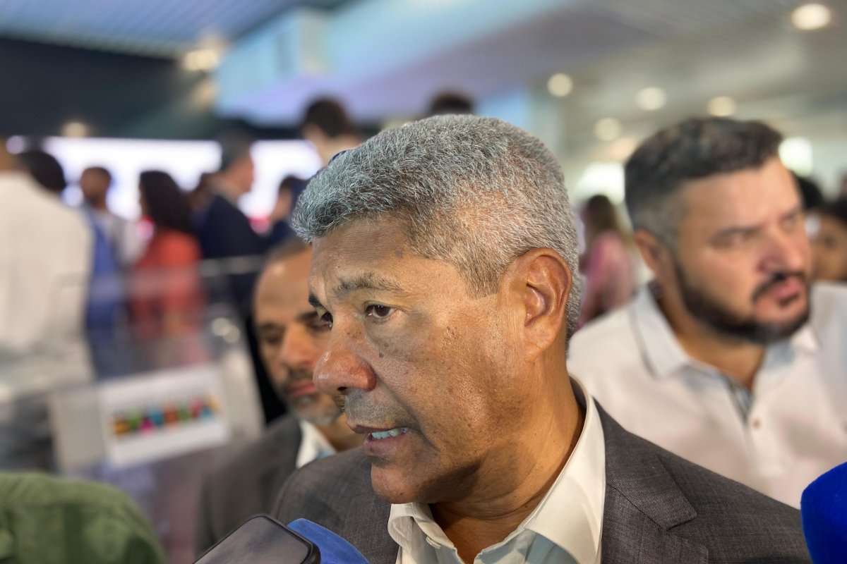 Vídeo: ‘Só soube disso à noite’, diz Jerônimo ao rebater acusações de Cláudio Tinoco sobre invasão à Câmara