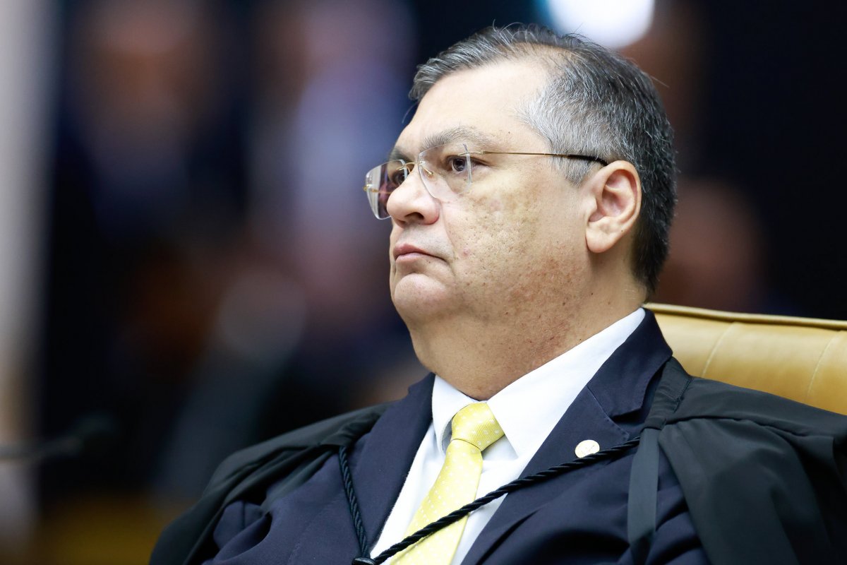 Dino indica investida contra emendas impositivas e abre novo foco de embate com Congresso