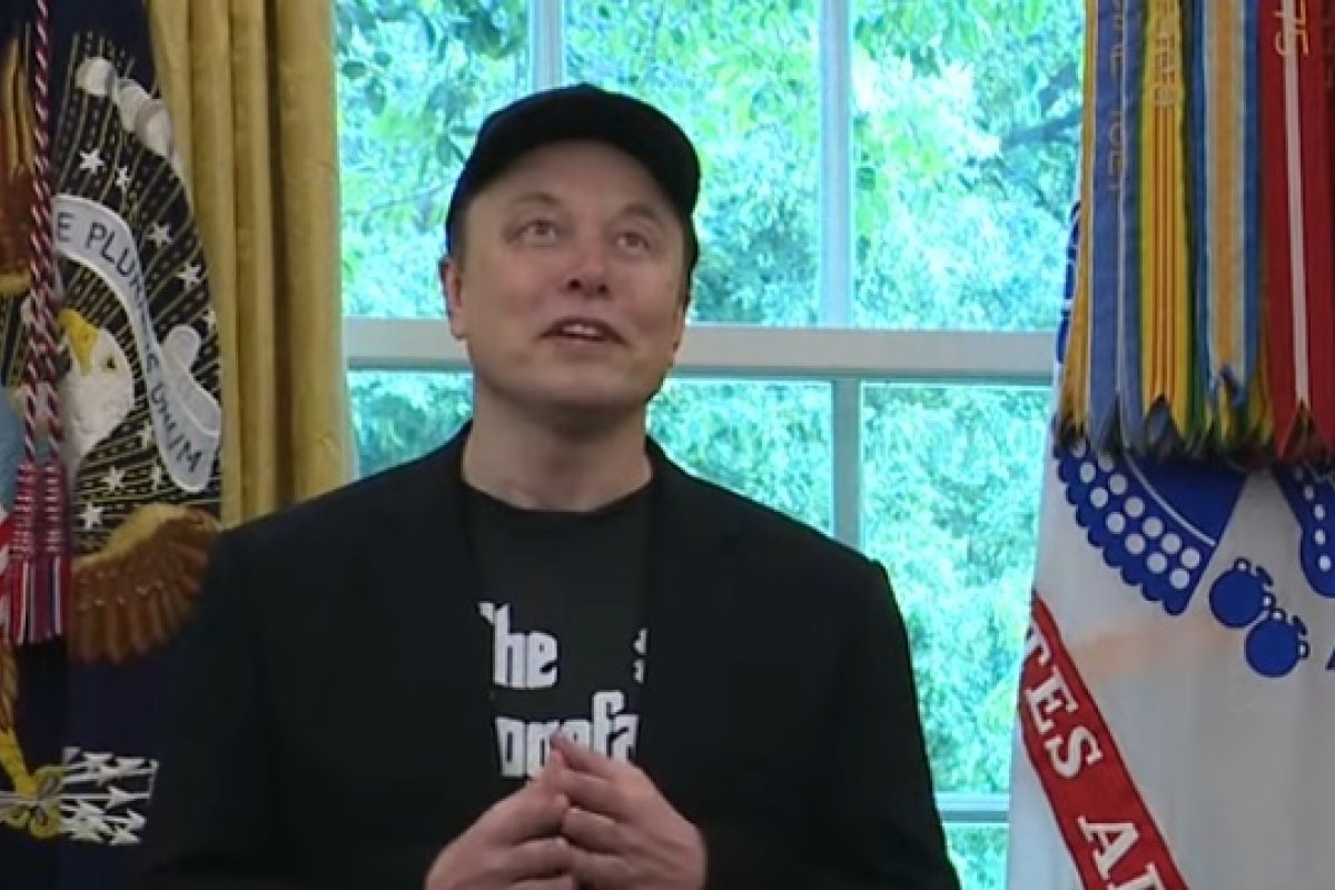 Olhos roxo: Elon Musk diz que o filho de 5 anos socou o rosto dele