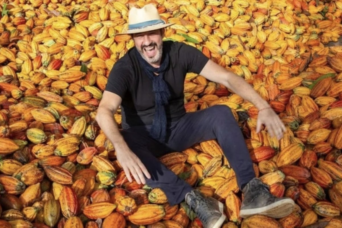 Após escândalo, CEO da Cacau Show, Alê Costa envia carta para franqueados! 