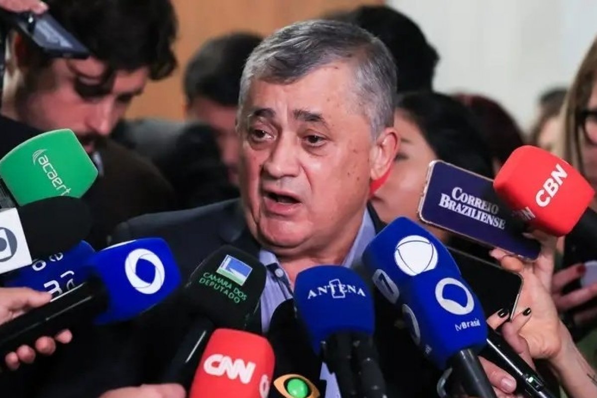 Vídeo: "Sem o IOF, sem o novo decreto, é pior para o país", afirma líder do Governo na Câmara 