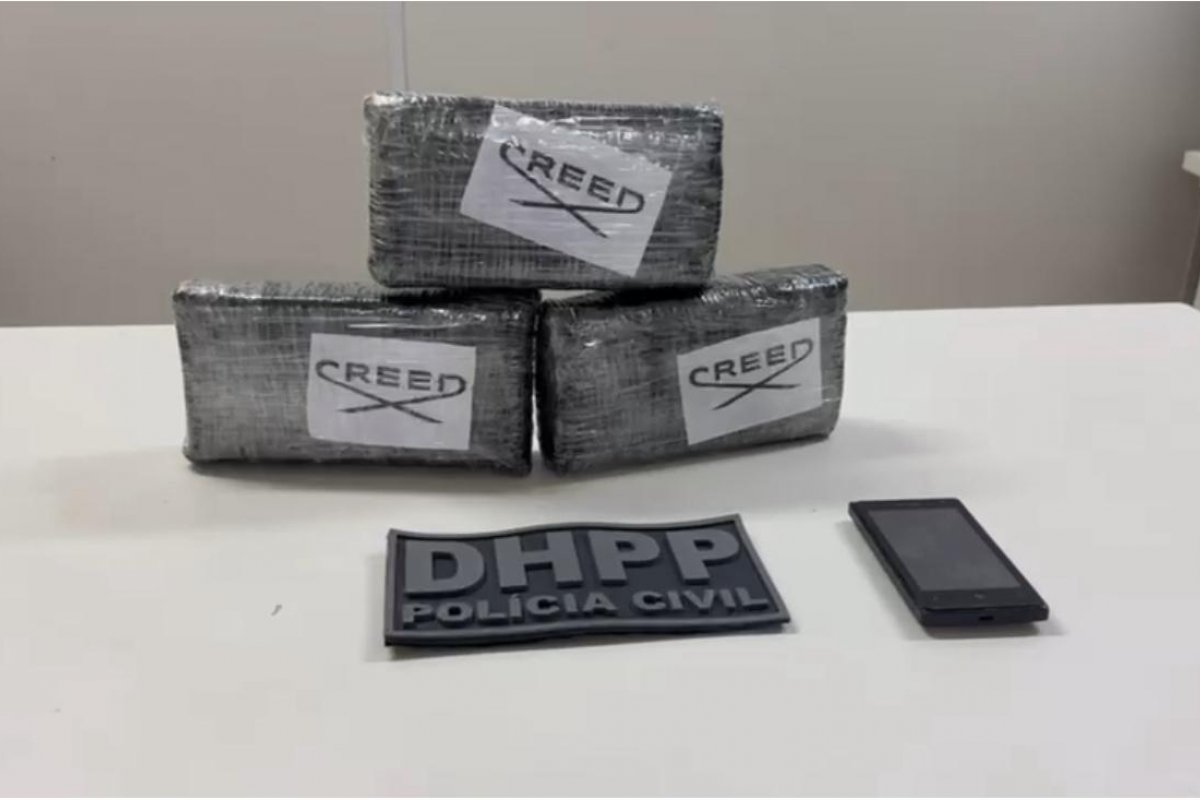 Polícia Civil apreende na RMS pasta base que renderia até R$ 240 mil em cocaína 