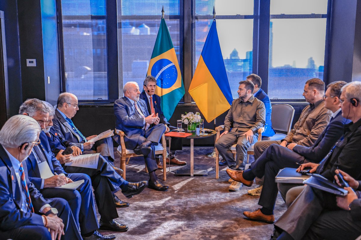 Lula deixa cúpula do G7 sem encontrar Zelenski e Merz