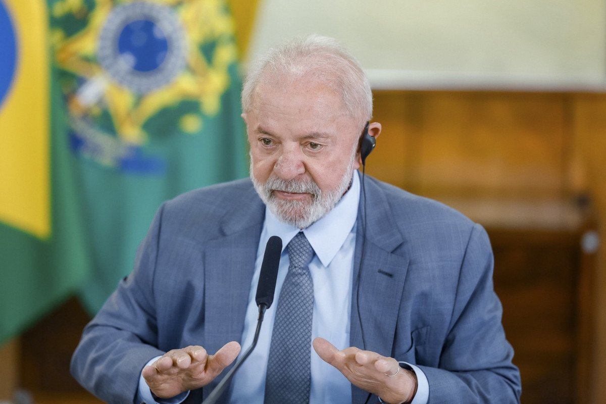 Lula defende Haddad, diz que aumento do IOF é justo e que não dá para ceder sempre