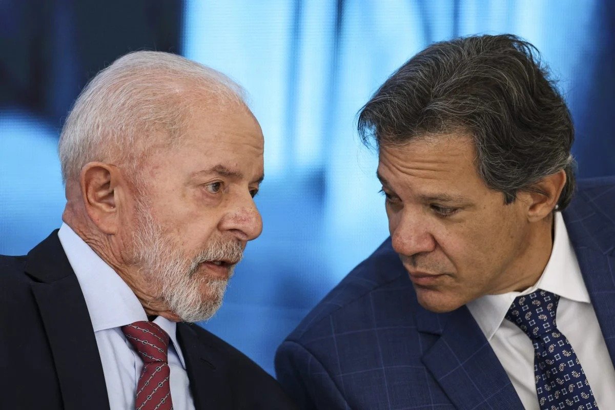 Lula defende Haddad e critica pressão por ajuste fiscal: ‘Quem se preocupou com isso no governo passado?’