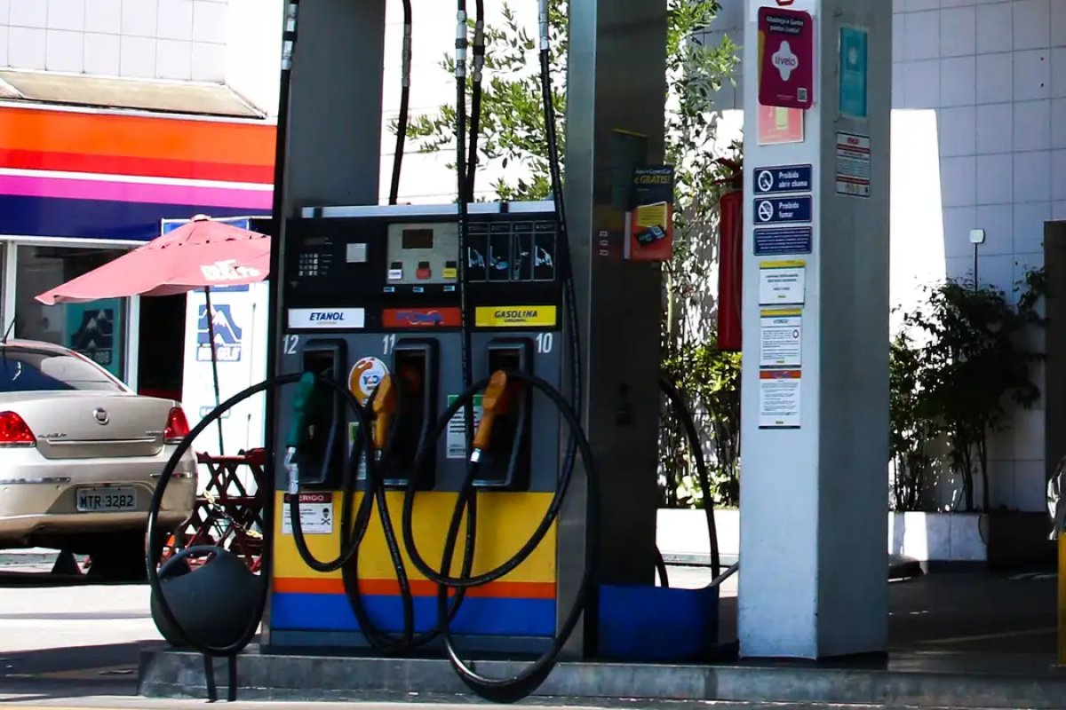 Governo eleva mistura de etanol na gasolina para 30% e de biodiesel no diesel para 15%
