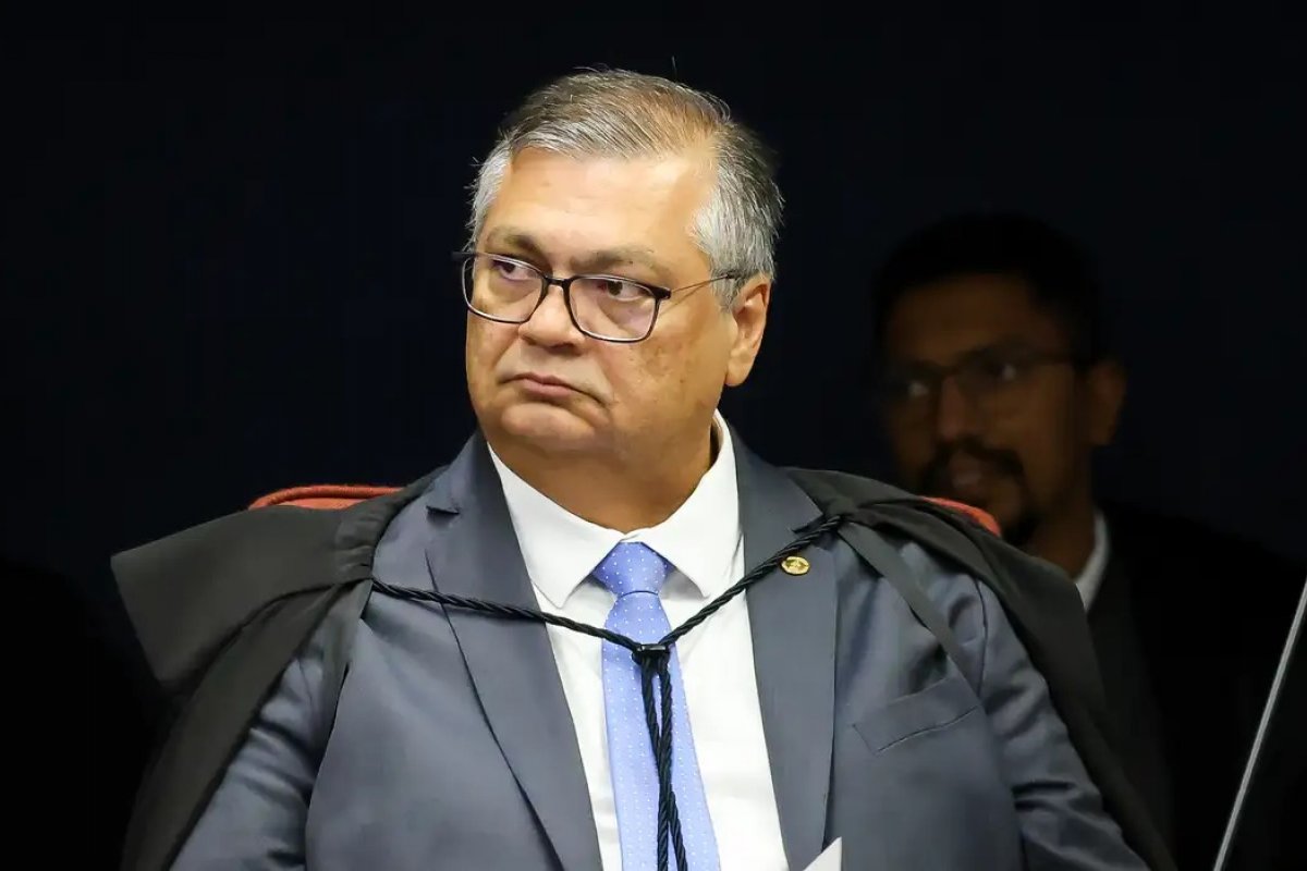 Dino nega 'usurpação' de competência do Supremo em análise de regras de emendas